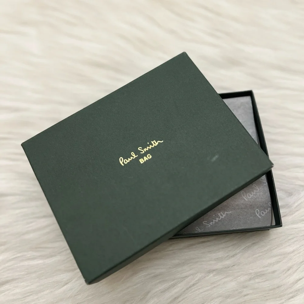 PAUL SMITH - BLACK PATENT LEATHER COMPACT BIFOLD ZIP WALLET